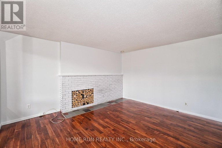 29082982/1292-meadowlands-drive-e/borden-farmstewart-farmcarleton-heightsparkwood-hills/ottawa/ontario/K2E6K5_4