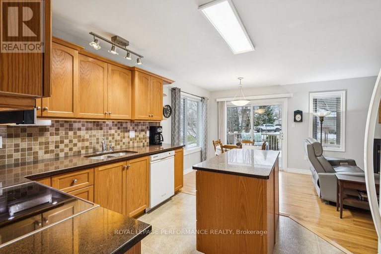 29118234/7051-donwel-drive/greely/ottawa/ontario/K4P1M7_11