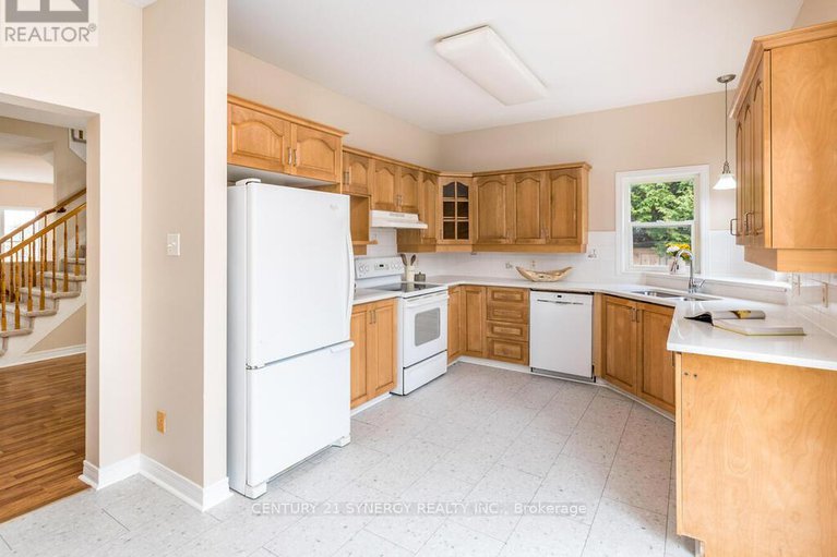 29081852/34-eliza-crescent/stittsville-south/ottawa/ontario/K2S2A3_16