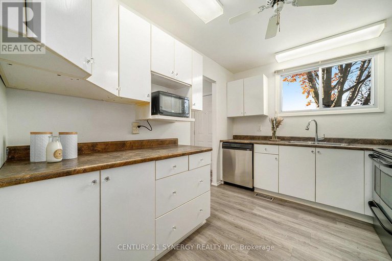 29249718/46-7-glencoe-street/arlington-woods/ottawa/ontario/K2H8S5_5