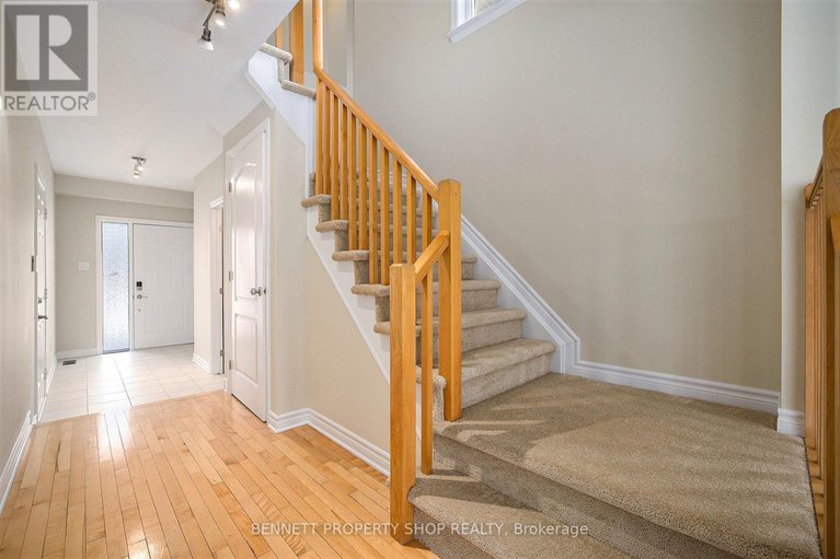 28082765/107-bandelier-way/stittsville-north/ottawa/ontario/K2S0C3_3