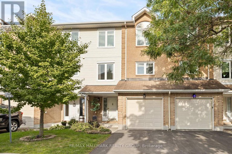 28870743/1951-ashmont-street/chapel-hill/ottawa/ontario/K1C7B9_1