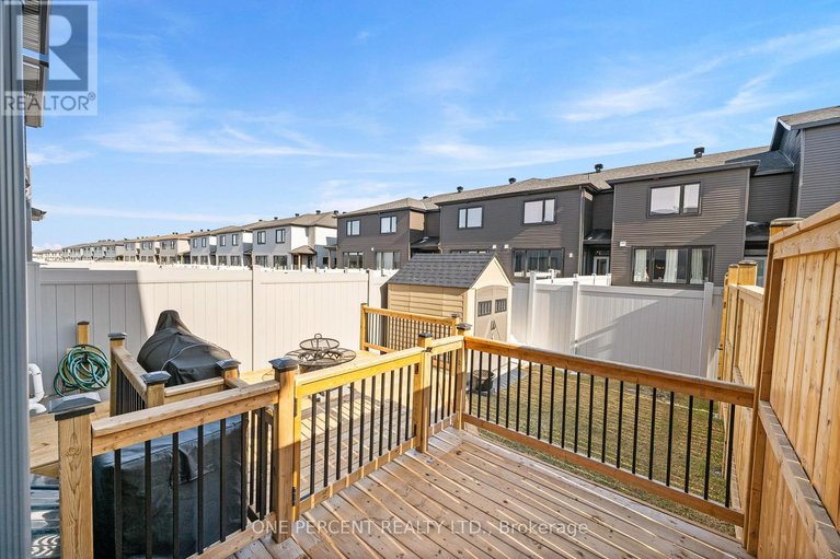 29592199/910-paseana-place/emerald-meadowstrailwest/ottawa/ontario/K2V0P4_36