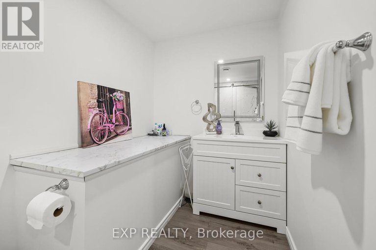 28438052/2151-avebury-drive/avalon-east/ottawa/ontario/K4A4G7_32