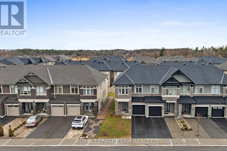 29618339/289-big-dipper-street/riverside-southgloucester-glen/ottawa/ontario/K4M0J2_2