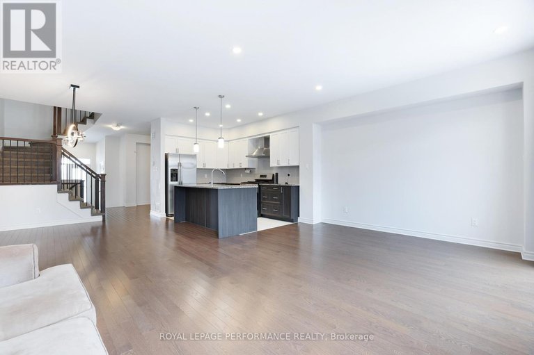29228458/669-cordelette-circle-e/mer-bleuebradley-estatesanderson-park/ottawa/ontario/K1W0P2_14