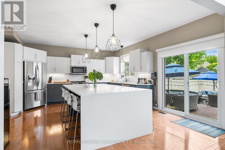 28373932/47-blackshire-circle/stonebridge/ottawa/ontario/K2J5M2_12