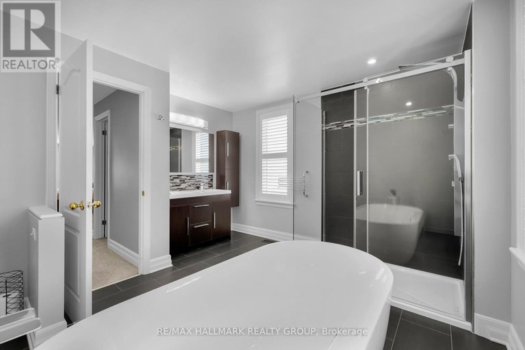 29635215/46-beddington-avenue/cedargrovefraserdale/ottawa/ontario/K2J3N3_30