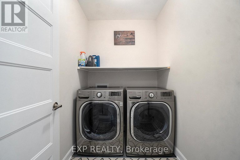 28850981/704-azure-street/village-of-russell/russell/ontario/K4R1E5_25