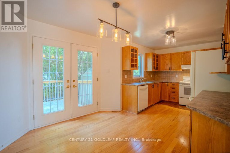 28617120/681-aquaview-drive/avalon-east/ottawa/ontario/K4A4W5_16