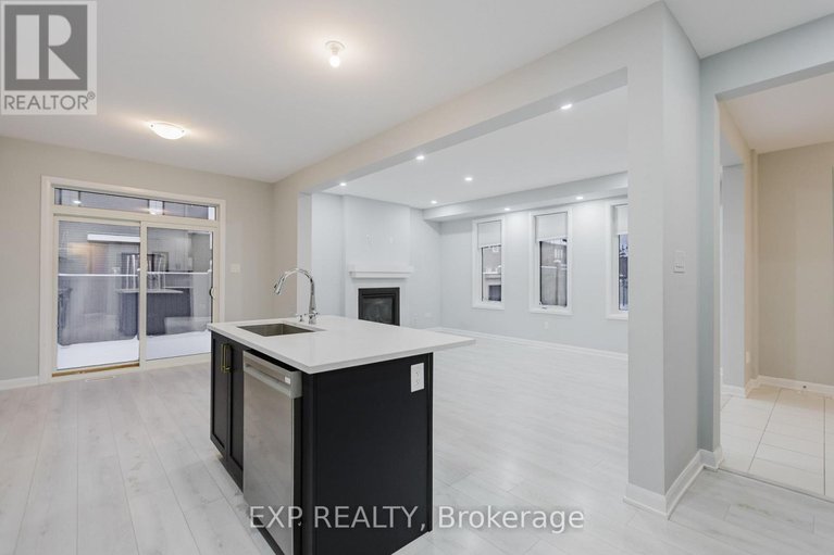 28953712/796-cappamore-drive/half-moon-bay/ottawa/ontario/K2J6V6_21