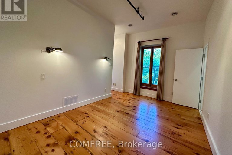 28568190/200-83-little-bridge-street/mississippi-mills/ontario/K0A1A0_6