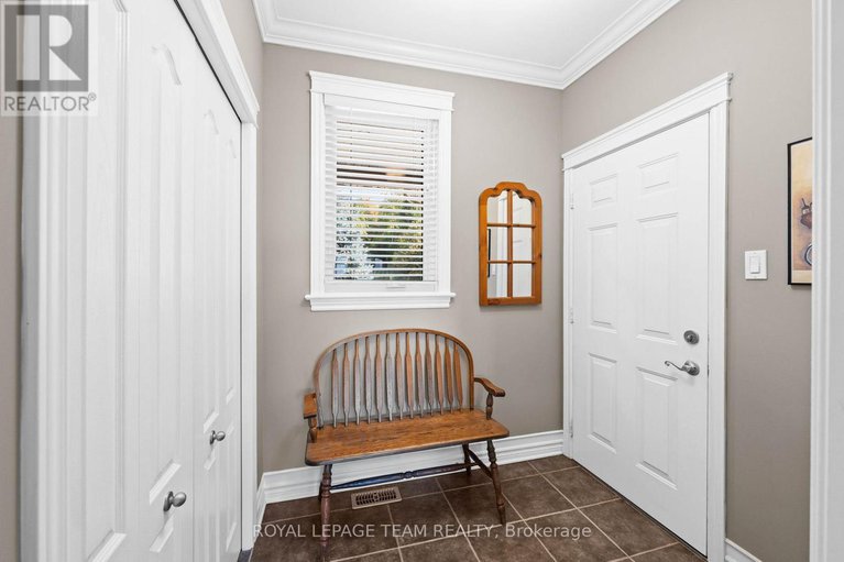 28886482/2193-trailwood-drive/north-gower/ottawa/ontario/K0A2T0_12