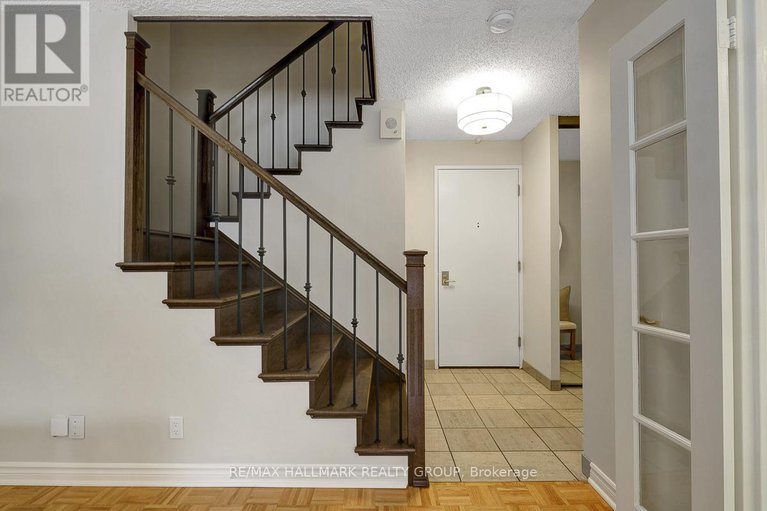 29425876/105-505-st-laurent-boulevard/viscount-alexander-park/ottawa/ontario/K1K3X4_5