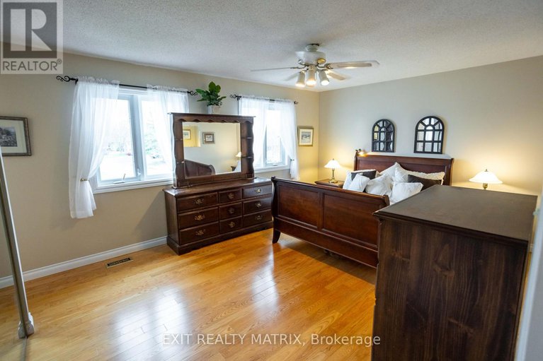 28213004/124-menard-street/embrun/russell/ontario/K0A1W1_22