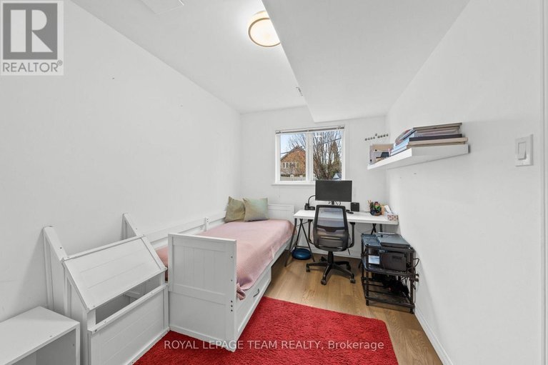 29609711/960-fisher-avenue-w/carlington/ottawa/ontario/K1Z6P4_30