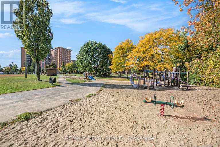 29683169/513-2020-jasmine-crescent/beacon-hill-south/ottawa/ontario/K1J8K5_30