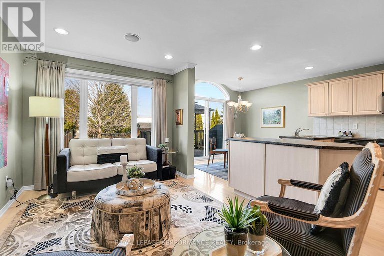 29647824/2104-liska-street/avalon-east/ottawa/ontario/K4A4J6_10