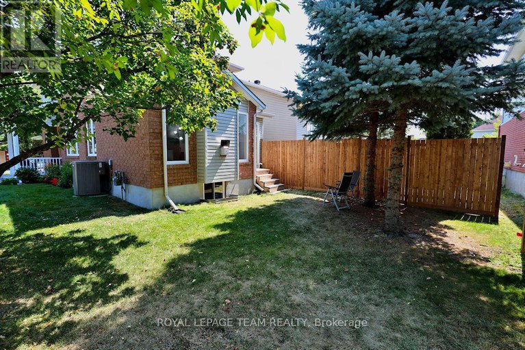 28726721/46-kettleby-street/beaverbrook/ottawa/ontario/K2K3C4_5
