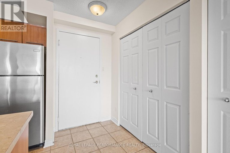 29581425/609-225-alvin-road/manor-park/ottawa/ontario/K1K4H6_7