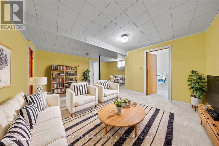 29292329/24-parkmount-crescent/sheahan-estatestrend-village/ottawa/ontario/K2H5T4_31