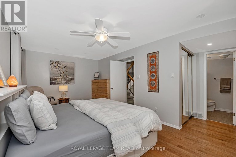 28918766/1095-ambleside-drive/woodroffe/ottawa/ontario/K2B8E2_22
