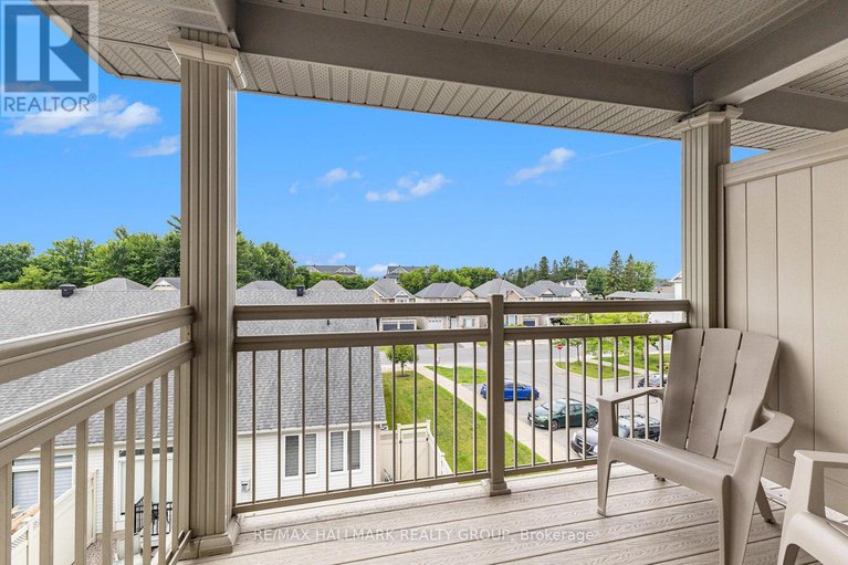28568194/327-galston-private/mer-bleuebradley-estatesanderson-park/ottawa/ontario/K1W0G3_21