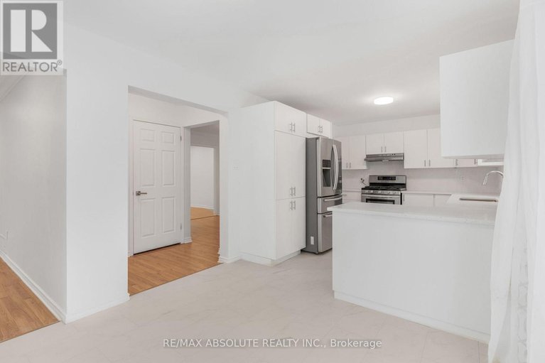 29194592/876-clearcrest-crescent/fallingbrookridgemount/ottawa/ontario/K4A3E6_5