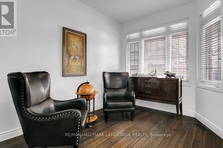 29570539/315-rustic-hills-crescent/springridgeeast-village/ottawa/ontario/K4A5A8_26