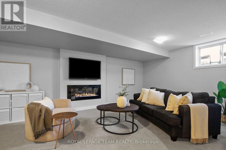 29658061/506-edenwylde-drive/remainder-of-stittsville-area/ottawa/ontario/K2S2K4_47