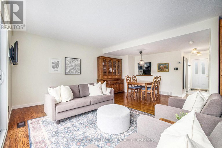 28641296/135-monterey-drive/leslie-park/ottawa/ontario/K2H7A9_7