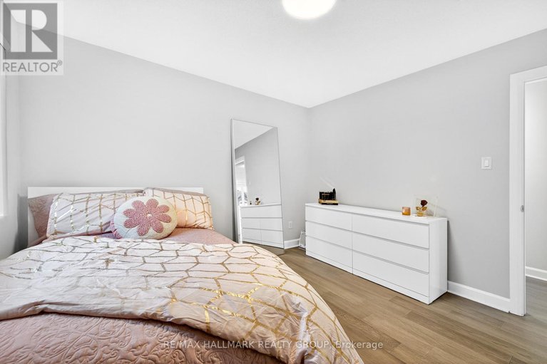 29232685/232-aquarium-avenue/avalon-west/ottawa/ontario/K4A1K7_28