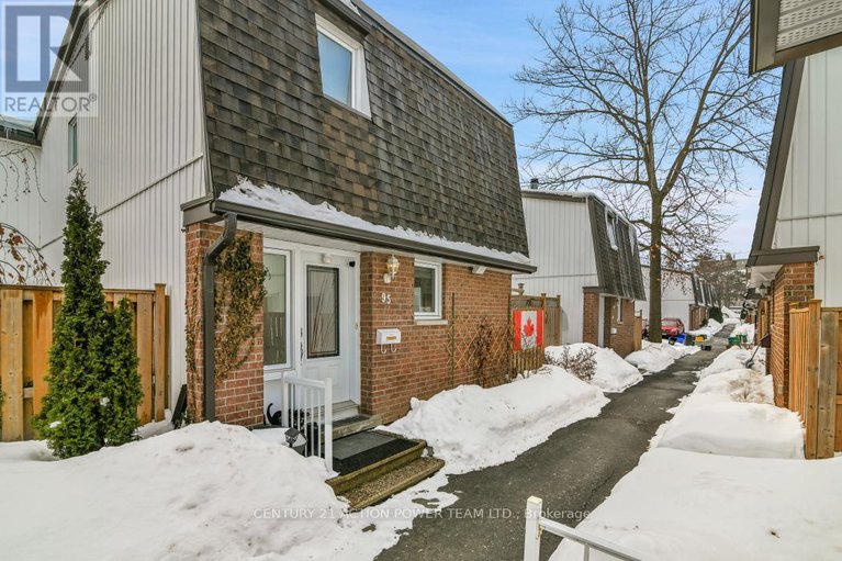 29376844/95-837-eastvale-drive/beaconwood/ottawa/ontario/K1J7T5_1