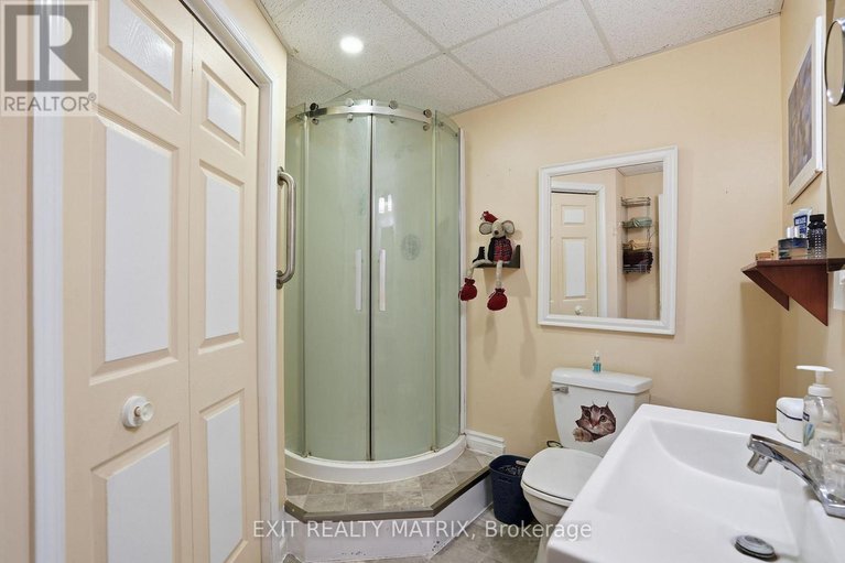 29431063/8150-montee-lemieux-road/east-hawkesbury/ontario/K0B1M0_25