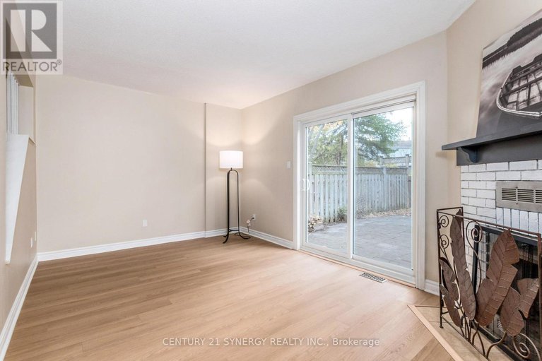 29079397/8-sundback-lane/katimavik/ottawa/ontario/K2L2W8_15