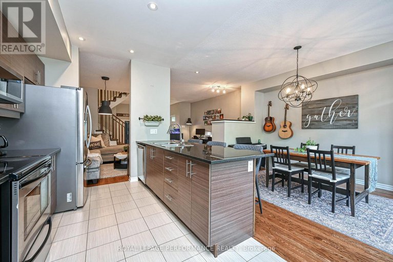 28391949/664-whitecliffs-avenue/riverside-south/ottawa/ontario/K1V2N4_18