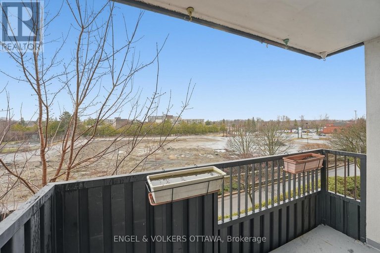 29637517/301-2951-riverside-drive/mooneys-bayriverside-park/ottawa/ontario/K1V8W6_20