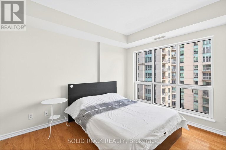 28611575/1908-200-rideau-street/sandy-hill/ottawa/ontario/K1N5Y1_20