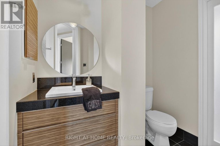 29582358/901-374-cooper-street/ottawa-centre/ottawa/ontario/K2P2P4_26