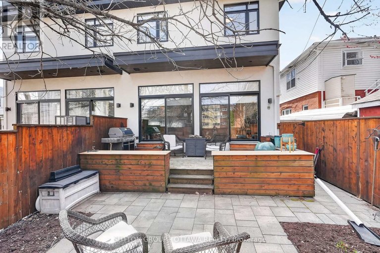 29641673/31-carlotta-avenue/kingsview-park/ottawa/ontario/K1L6S5_25