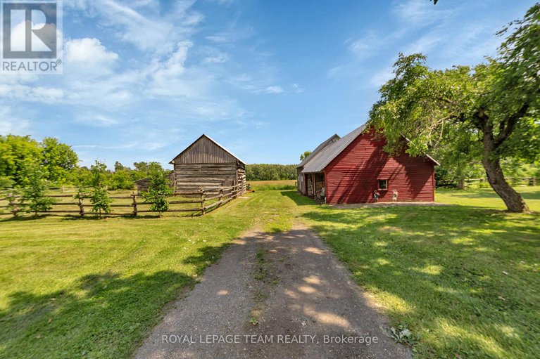 28658646/8202-flewellyn-road/remainder-of-stittsville-area/ottawa/ontario/K0A1B0_23