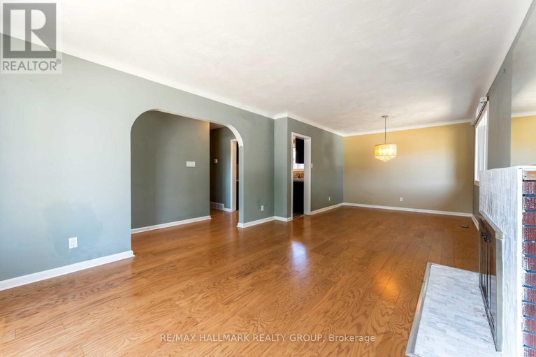 28737782/1921-navaho-drive/bel-air-heights/ottawa/ontario/K2C0T5_9
