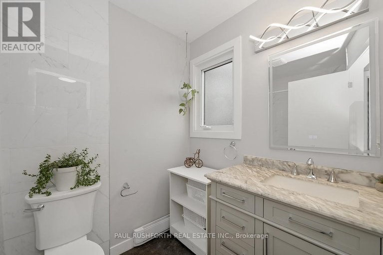 29613824/244-salter-crescent/beaverbrook/ottawa/ontario/K2K1Z2_21