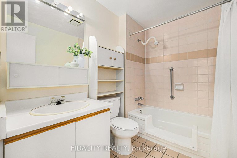 28384635/205-960-teron-road/beaverbrook/ottawa/ontario/K2K2B6_20