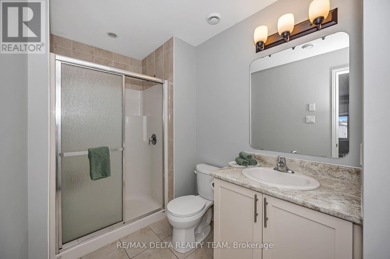 29437612/7-486-via-verona-avenue/longfields/ottawa/ontario/K2J6B3_19