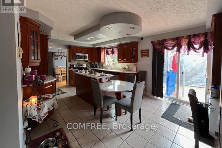 28325914/54-albert-street/embrun/russell/ontario/K0A1W0_24