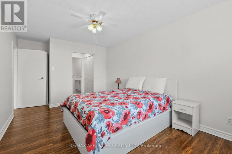 28532598/u1503-2759-carousel-crescent/emerald-woodssawmill-creek/ottawa/ontario/K1J2N5_24