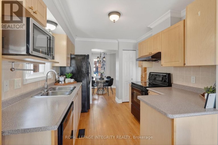 29641401/33-grammercy-park/central-park/ottawa/ontario/K2C4E1_12