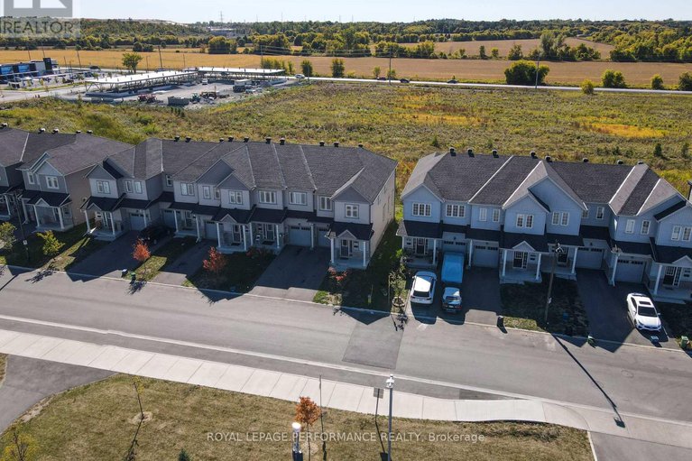 28917184/116-main-halyard-lane/half-moon-bay/ottawa/ontario/K2J7B6_30