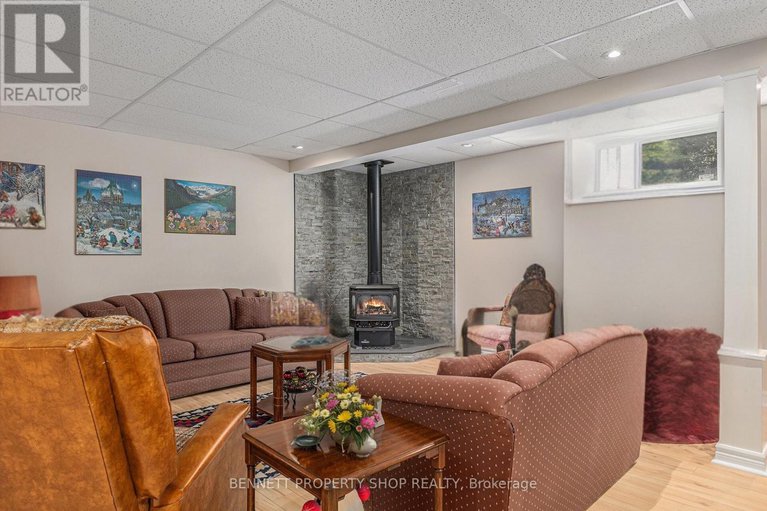 28752704/5-countryside-green/cedar-hillorchard-estates/ottawa/ontario/K2R1B5_30